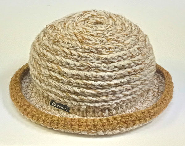 klobouk zimní dámský pletený béžový 5704.118