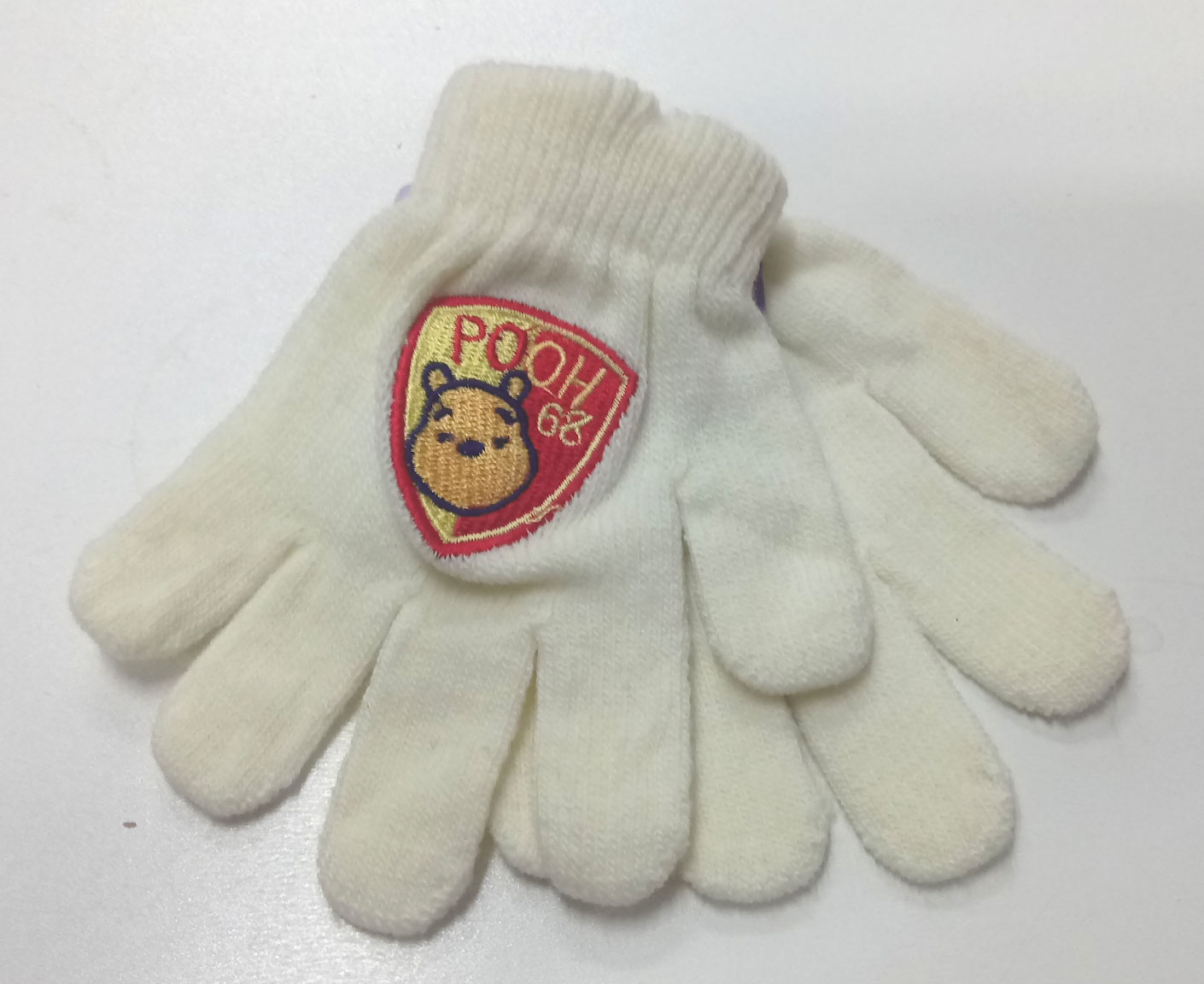 rukavice dětské strečové bílé Winnie te Pooh 16806.b