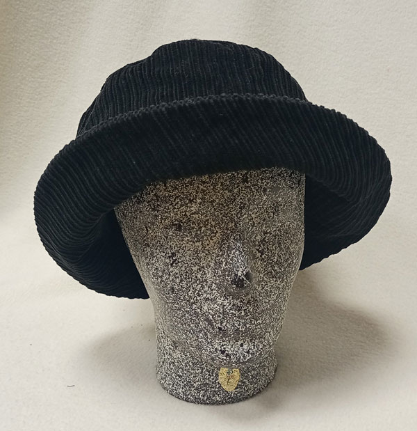 klobouk dámský vycházkový manchester černý 61102