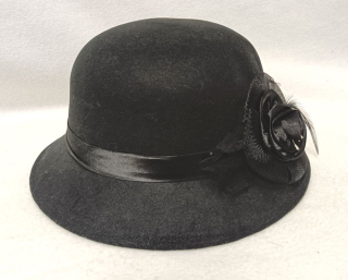 klobouk dámský černý 61905.1